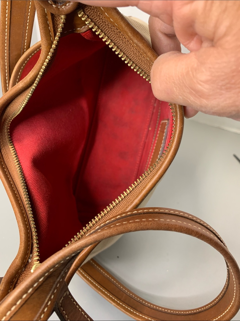 Coach Legacy 9123 Vintage Y2K Beige Canvas Shoulder Bag w/Brown Leather Trim - Picture 10 of 15